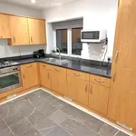 Rent 3 bedroom apartment in Elmbridge