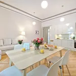 Rent 1 bedroom apartment of 68 m² in Prague