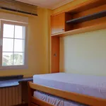 Alquilo 4 dormitorio casa de 241 m² en Valladolid