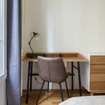 Appartement de 38 m² avec 2 chambre(s) en location à Paris