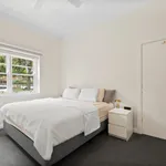 Rent 2 bedroom house in Kew East