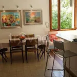 Rent 4 bedroom house of 110 m² in Montepaone