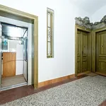 Rent 2 bedroom apartment of 80 m² in Prague