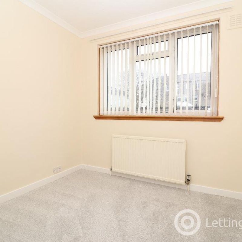 3 Bedroom Flat to Rent at East-Dunbartonshire, Glasgow, Milngavie, England