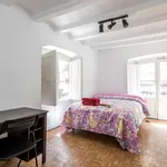 Alquilar 5 dormitorio apartamento en Barcelona