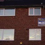 Rent 3 bedroom apartment in Yorkshire And The Humber