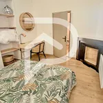 Appartement de 61 m² avec 4 chambre(s) en location à Nîmes