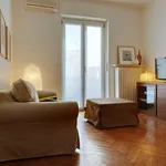 Rent 4 bedroom apartment of 60 m² in Milan