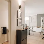 Rent 4 bedroom apartment of 69 m² in Lisboa