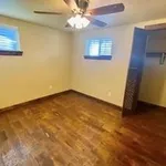 Rent 2 bedroom apartment in Tarrant