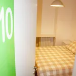 Alquilar 13 dormitorio casa en Madrid