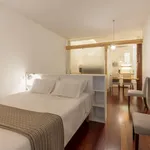 Rent 2 bedroom apartment in Porto