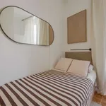 Rent a room of 125 m² in madrid