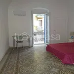 Rent 4 bedroom house of 133 m² in Bari