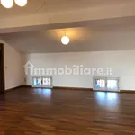 Rent 5 bedroom house of 219 m² in Parma