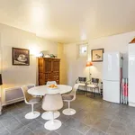 Rent 2 bedroom apartment of 90 m² in paris