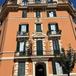 Rent 2 bedroom apartment of 90 m² in Roma