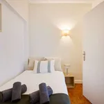 Rent a room in lisbon