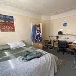 Rent 6 bedroom flat in South West England