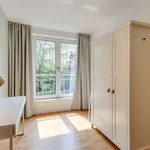 Miete 2 Schlafzimmer wohnung von 667 m² in Berlin