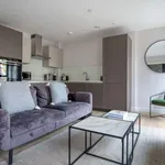 Rent 1 bedroom apartment of 51 m² in london