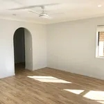 Rent 2 bedroom apartment in Mermaid Beach