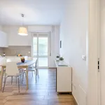 Rent 1 bedroom apartment of 40 m² in Florence