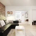 Rent 1 bedroom apartment of 82 m² in Prague