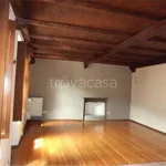 Affitto 2 camera appartamento di 70 m² in Cavour