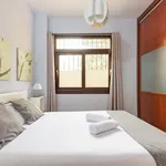 Rent 1 bedroom apartment of 603 m² in Málaga