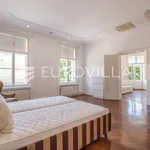 Rent 4 bedroom apartment of 180 m² in Zagreb