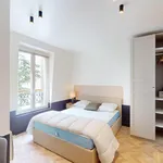 Louez une chambre de 308 m² à Paris