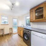 Rent 2 bedroom house in London