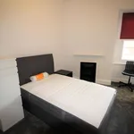 Rent 6 bedroom flat in South East England