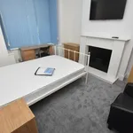 Rent 4 bedroom flat in West Midlands