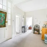 Rent 3 bedroom flat in Brighton