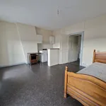 Appartement de 27 m² avec 1 chambre(s) en location à COMMERCYT