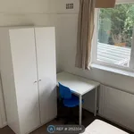 Rent 5 bedroom house in East Of England