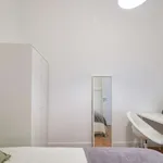 Rent a room in lisbon