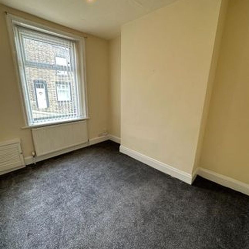 Terraced house to rent in Chapel Street, Colne BB8