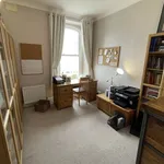 Rent 2 bedroom flat in Isle Of Man