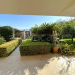 Rent 5 bedroom house of 236 m² in Montauro