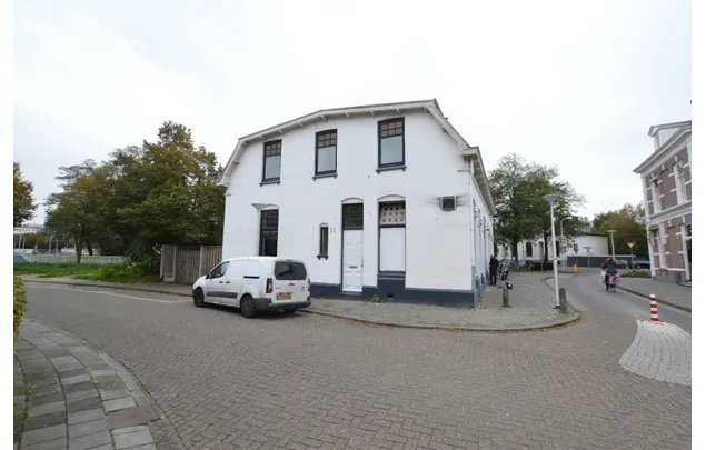 Huur 3 slaapkamer appartement van 54 m² in Zwolle