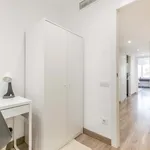 Rent a room of 142 m² in Barcelona