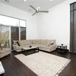 Rent 3 bedroom apartment of 299 m² in Houston