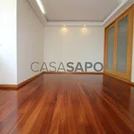 Rent 4 bedroom house of 270 m² in Cidade da Maia