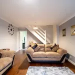 Rent 2 bedroom flat of 797 m² in Bristol