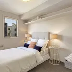 Rent 1 bedroom apartment in Melbourne