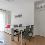 Affitto 2 camera casa di 55 m² in Milan