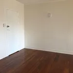 Rent 1 bedroom apartment in Highgate Hill